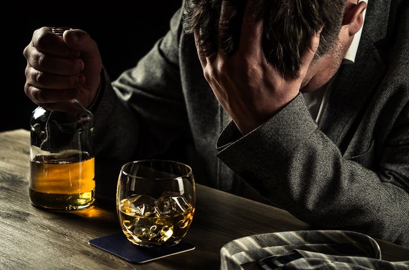 Esperal – jakie są skutki po wypiciu alkoholu?