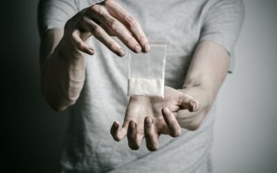 Uzależnienie od amfetaminy – objawy zażywania i skutki