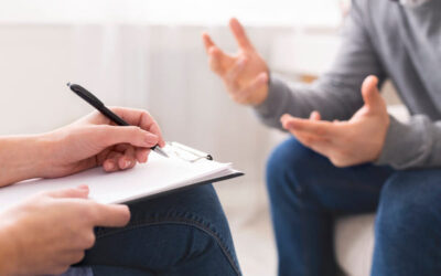 Terapia grupowa vs. indywidualna: która forma leczenia uzależnień jest bardziej skuteczna?