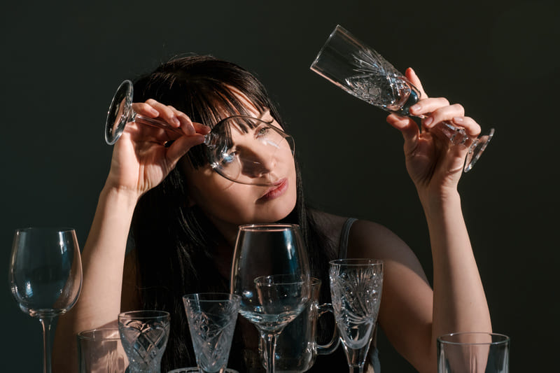Jakie choroby wywołuje alkohol? Nieoczywiste skutki nadużywania alkoholu, o których mało się mówi